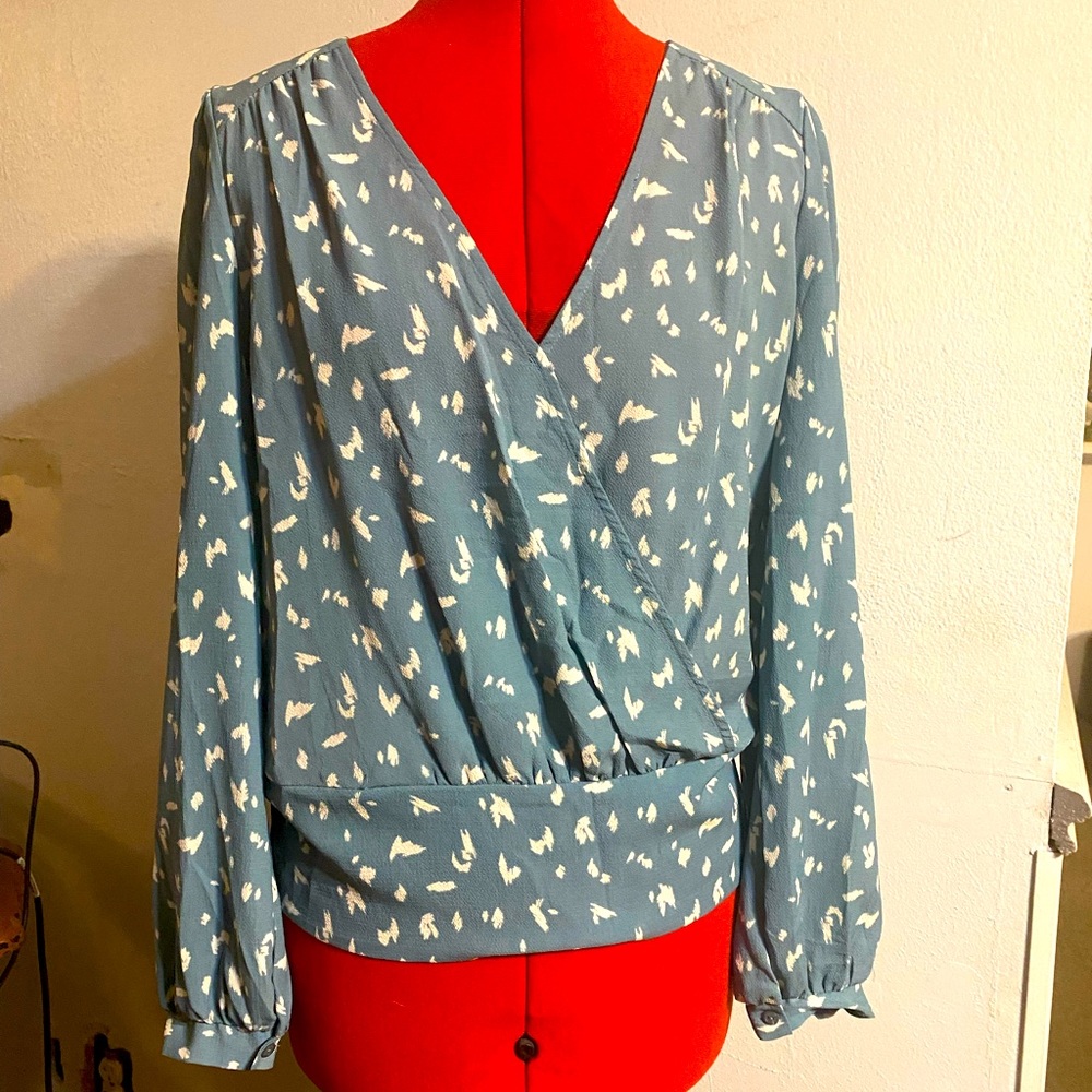 Blue abstract print top